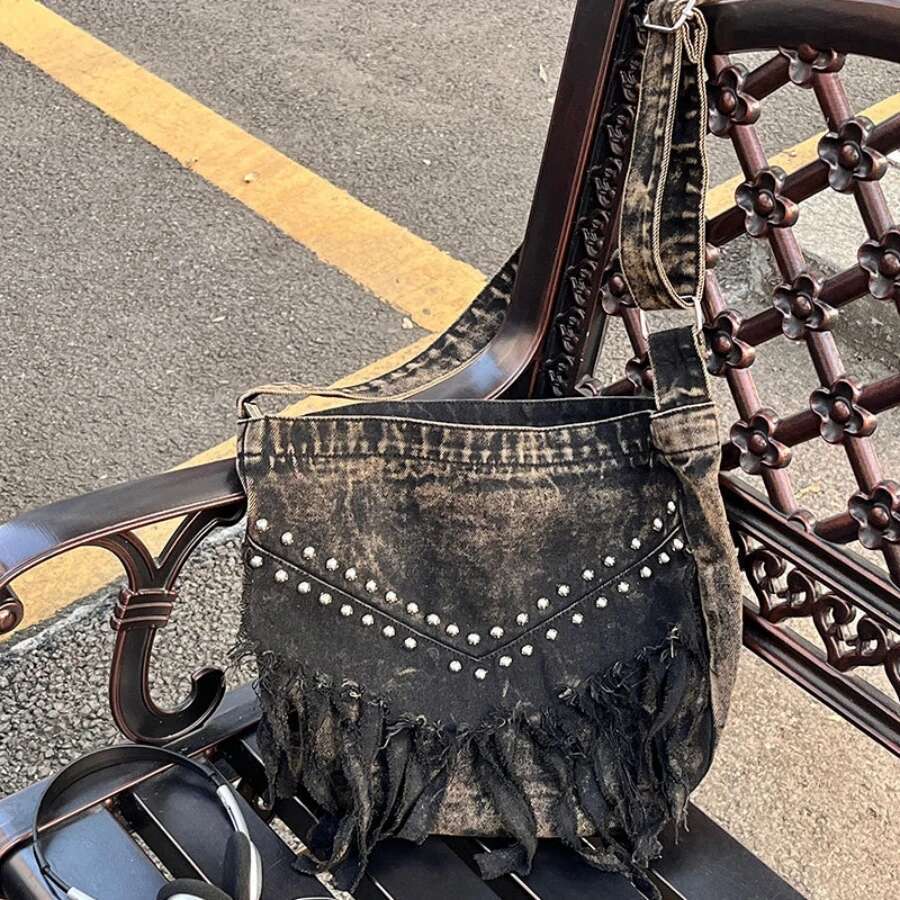 Denim Y2k Rivets Womens Shoulder Fashion Tassels Female Messenger Crossbody Bag Large Capacity Ladies Handbag Sac Totes
