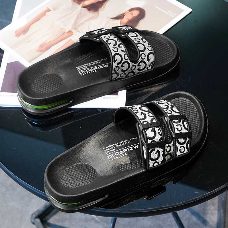 YRZL Mens Slides Lightweight Anti Slip Slippers for Men Beach Casual Air Cushi Cfortable Black Bathroom Slippers for Men Y250320