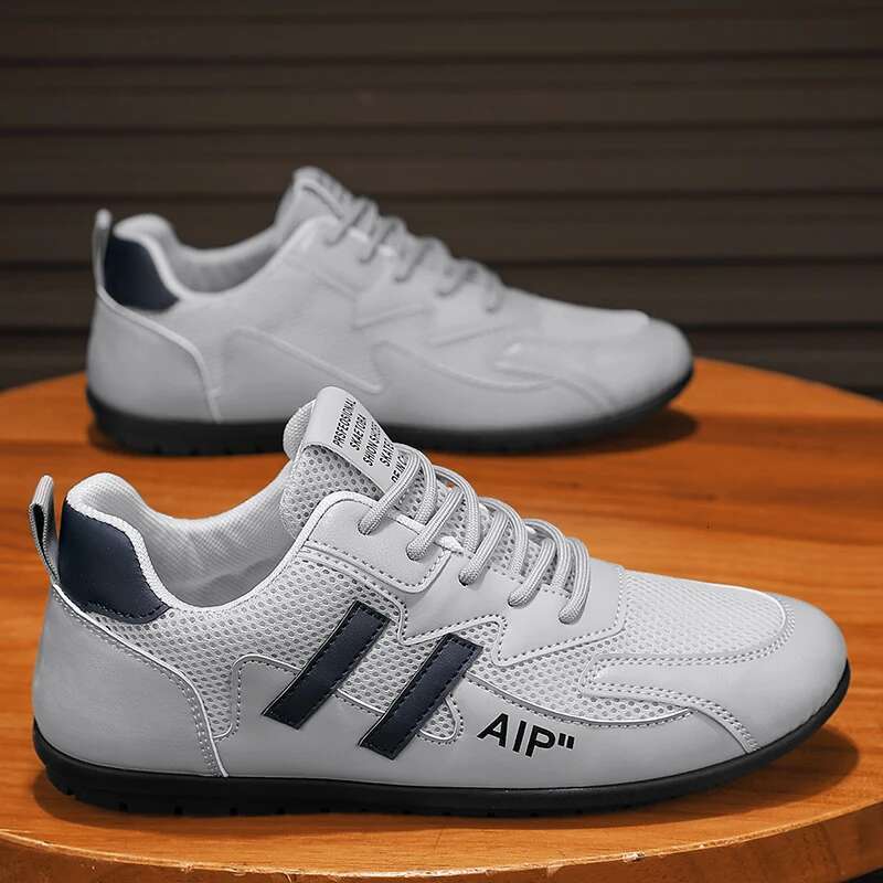 Men's Casual Style Sneakers Running Shoes Mesh Surface Refreshing Breathable So le Wear-Resi stant Non-Slip Stock