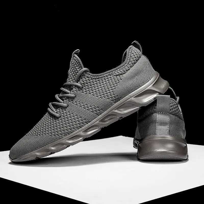 Mens casual sports shoes lightweight sports shoes white outdoor breathable mesh black running shoes sports jogging tennis shoesW250320