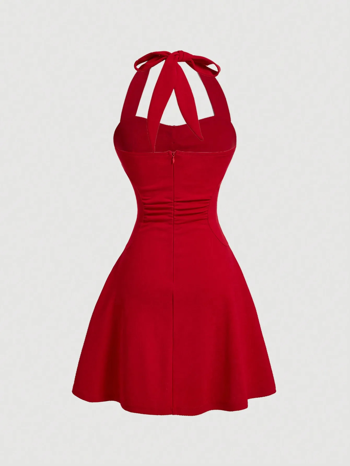 Red Bow Halter Dress Female Autumn Spice Girl Pleated Fashion Waist Show Thin Short Skirt Trend 250320