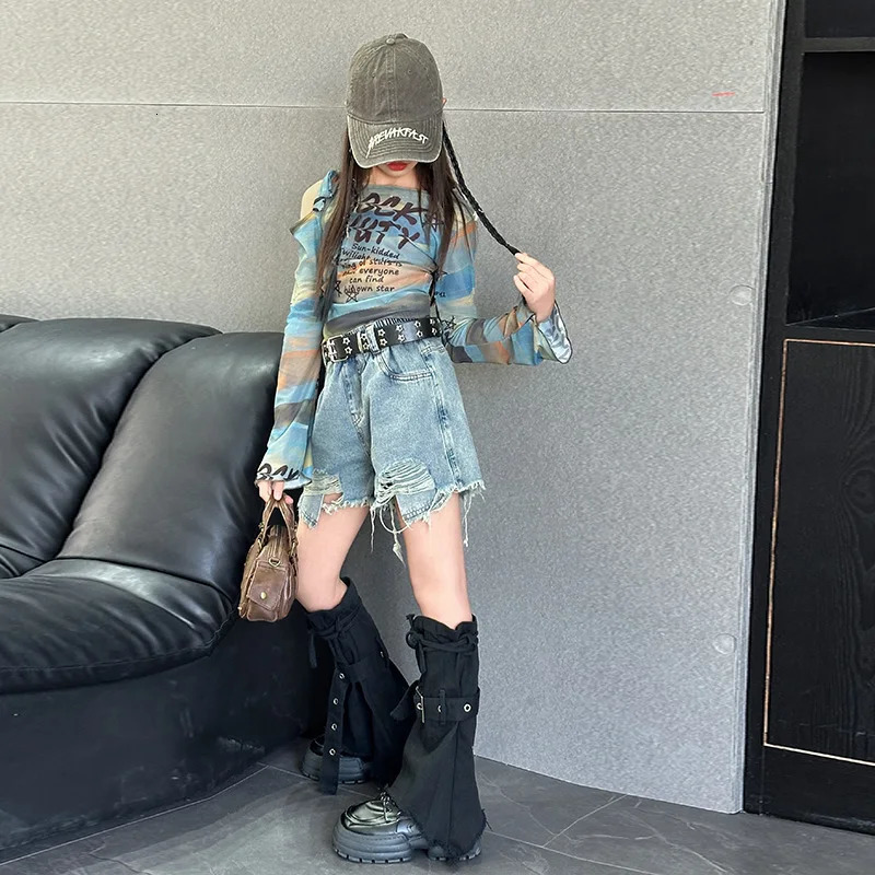 Childrens and Girls Hip Hop Clothing Set Long Sleeve Crop Top Cowboy Shorts Fashion Street Dance Stage 2PCS 250319