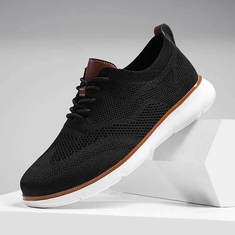 Outdoor Lightweight Men Running Shoes Anti-Slip Jogging Casual Sport Shoes Breathable Walking Sneakers Mesh Athletic ShoesW250320