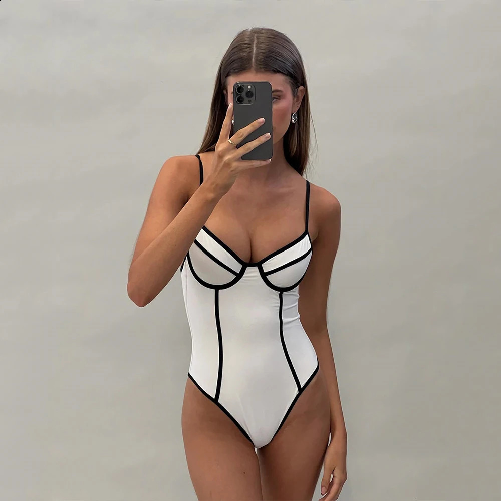 Sexy Black White Swimwear Women Swimsuit 2024 Swimsuit Bikini Bathing Suit Beachwear Monokini Biquini female 250317
