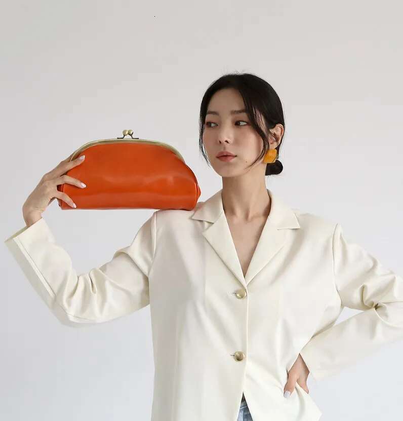 Vintage Kiss Lock Women Clutches Party Ladies Dinner PU Leather Chian Shoulder For Female Crossbody Bag Clutch