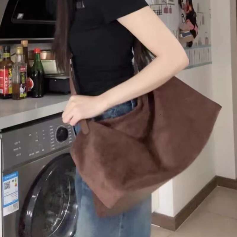 Faux Suede Pillow Tote Bags For Women Designer Handbags And Purses 2025 New In Vintage Large Capacity Shoulder Crossbody