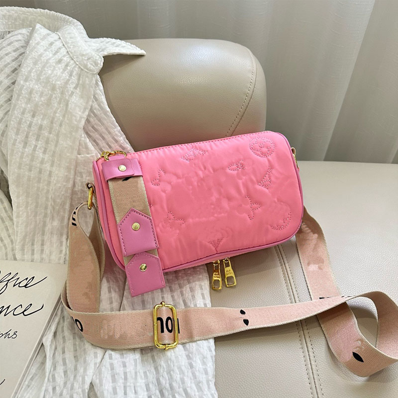 Luxury Designer Bag Shoulder Bags High Quality Designer Women Bag Famous Crossbody Bag Clouds Bag Square Evening Bag Embossing flower Hot Pink Bag for Ladies