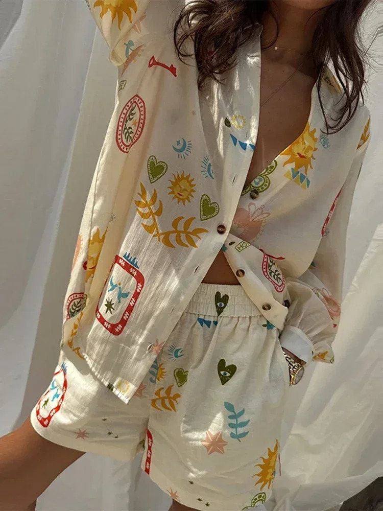 Fashion Prined Elastic Waist Pockes Shorts Suit Women Loose Lapel Buttons Long Sleeved Shirt Set Lady Causal Vacation Outfit 250319