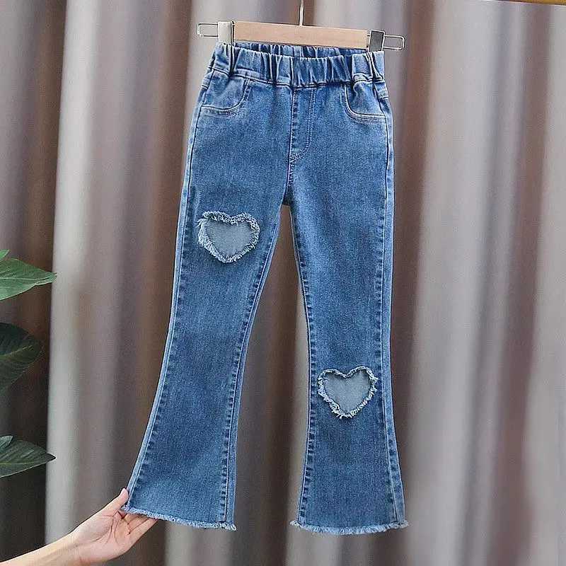 2025 Childrens Baby Girls Spring Jeans Elastic Childrens Bell Bottom Lace Bow Heart Pants Denim Autumn Trousers 4 5 8 10 12 13 Years OldT2502320
