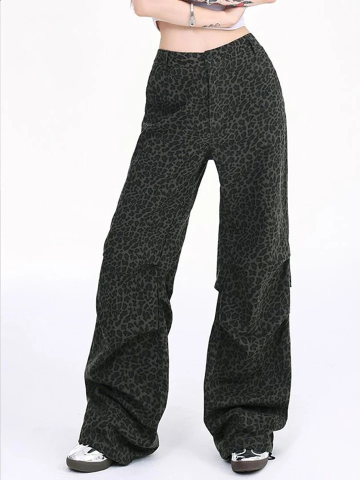 Zoki Y2K Leopard Cargo Jeans Women Harajuku Streetwear Loose Denim Pant Fall Vintage American Casual Bf Gothic Hip Jop Trousers 250319