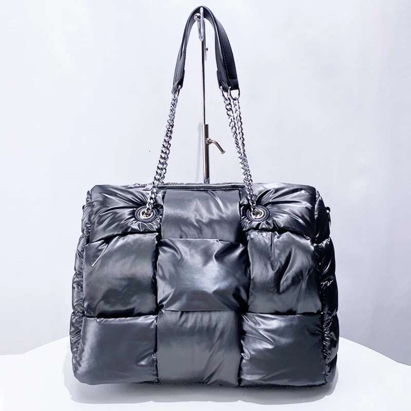 Puffer Tote Underarm Bags For Women Designer Handbag Purses 2024 New In Large Capacity Chain Decorate Shoulder Crossbody