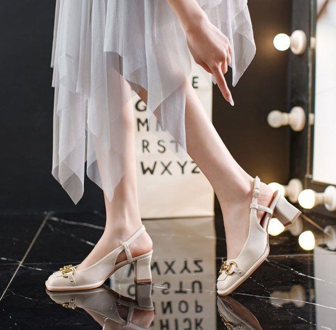 Women's vintage square-toe high-heeled sandals in large size 42 new style in 2025 with horsebit French Mary Jane chunky heel single shoes
