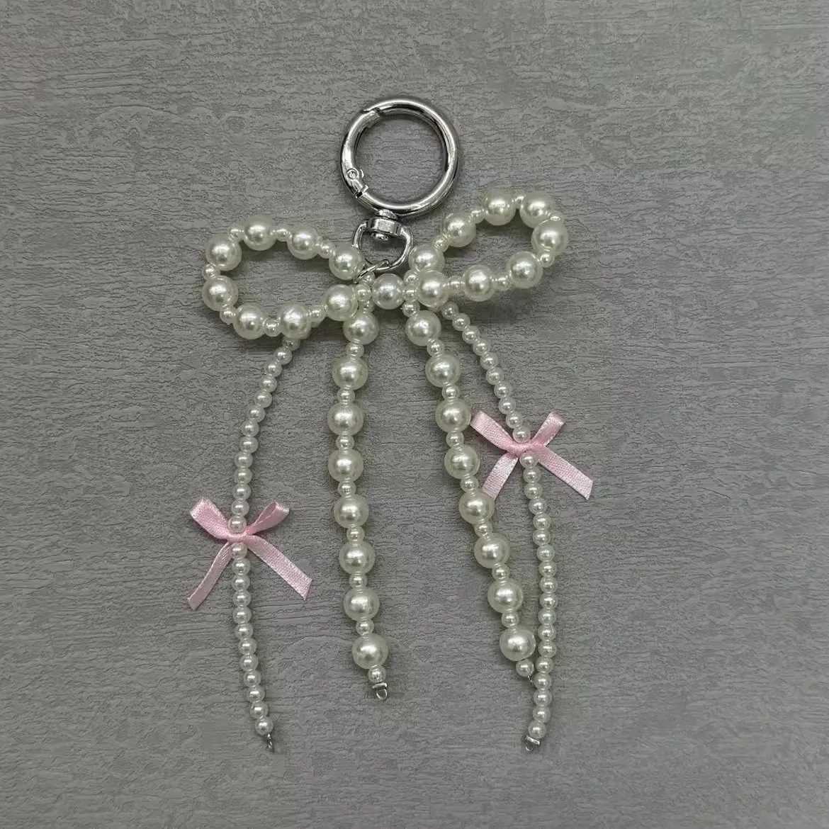 2PCS New Korean Sweet Pearl Bow Keychain Heart Pendant Keychain Y2K Pink Aesthetic Keyholder Girl Bag Pendant AccessoriesXJ250319