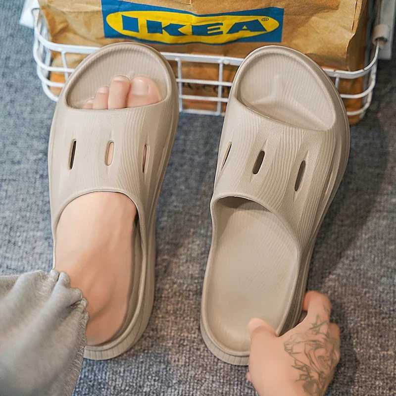 Mens lifestyle Ro slider luxury brand sandals Mens slider walking shoes Y250320