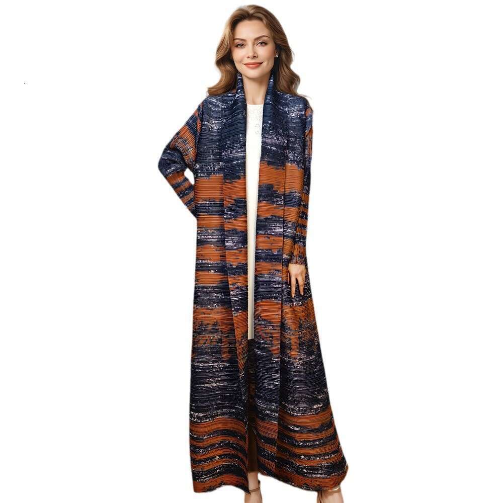 Muslim Fashion Pleated Printed Long Sleeved Dress, Loose Fitting Three Bedroom Robe