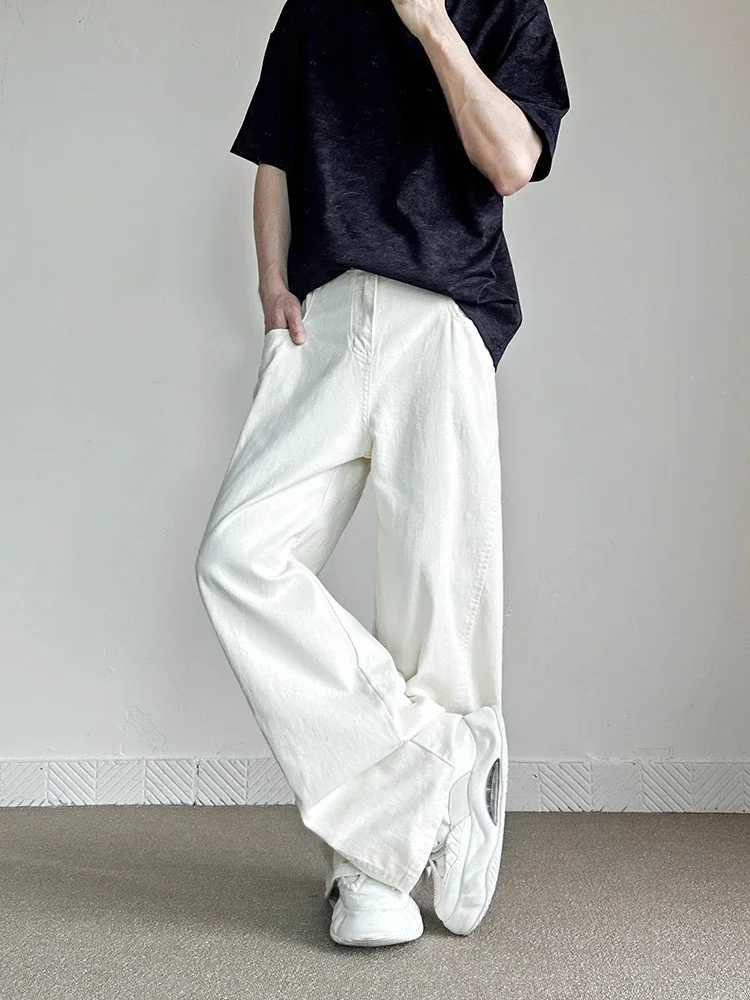 Mens Fashion Loose Harajuku White Jeans American Street Casual Straight Trouser Hip Hop Trendy Denim Pants Mens ClothingT250319