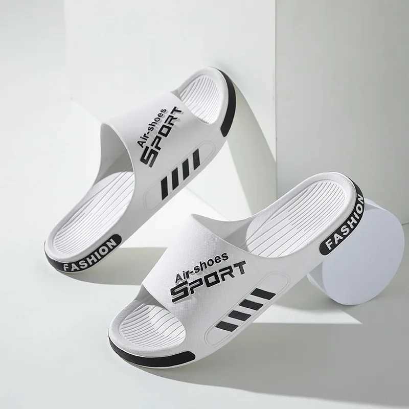 2024 Summer Mens Beach Slide Cartoon Bear Flip Cover Warm Bottom Indoor Bathroom Non slip Shoes Couple Sandals Y250320