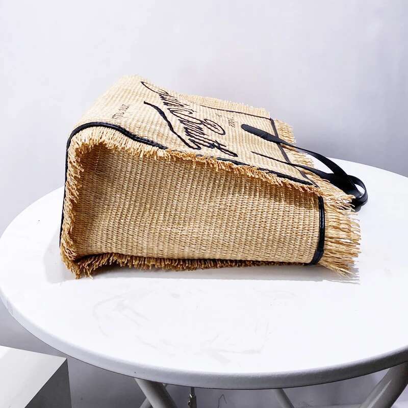Straw Handmade Weave Bags For Women Designer Handbag Purses 2024 New Casual Letter Tassel Decoration Large Capacity Tote
