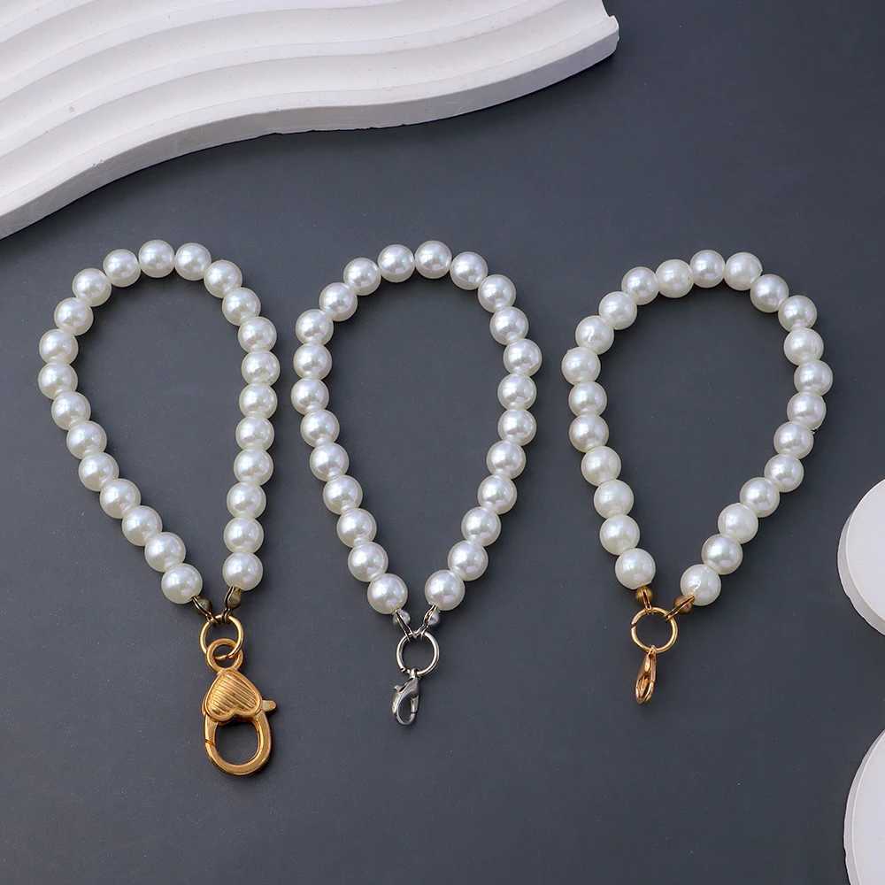 Retro artificial pearl chain keychain simple pearl mobile phone strap womens handbag decoration car keyring pendant jewelry giftXJ250319