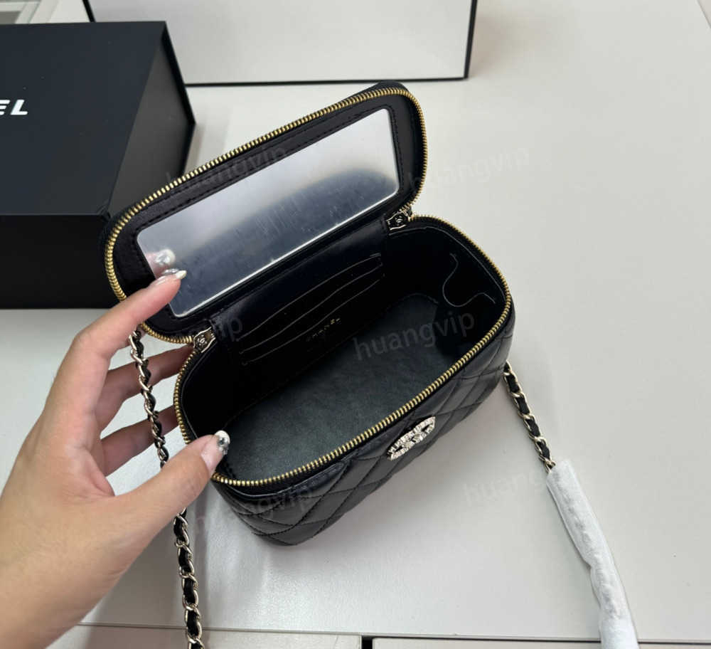 Evening Bags Womens Vanity Box Designer Cosmetic Bags Top Handle Totes woc Quilted Matelasse Chain Crossbody Bag Shoulder Handbag cc Caid Lipstick Holder Purse Mini