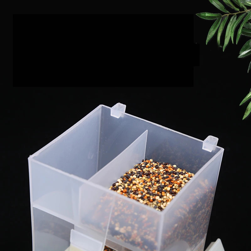 Detachable pet feeder bird container parrot hanging automatic 250320