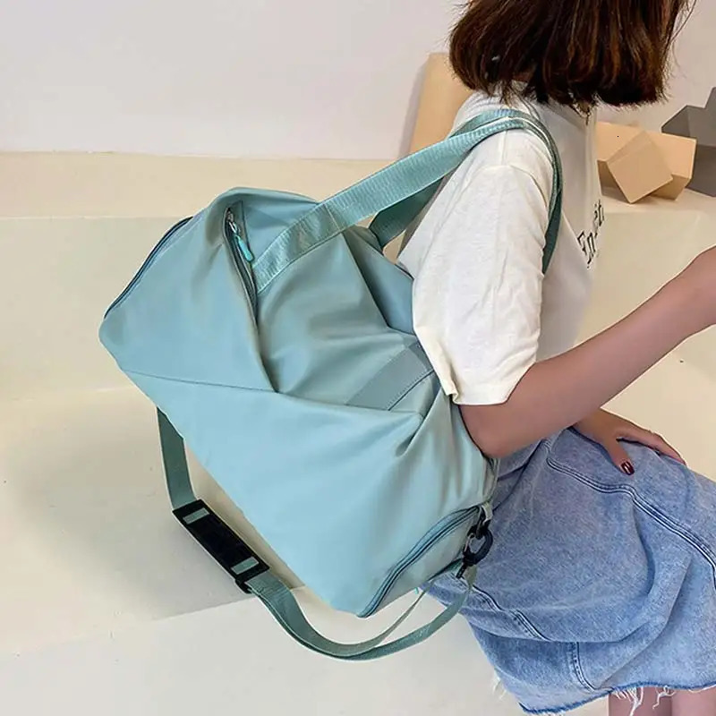 Women Sports Gym Bag Travel Dry Wet Bag Handbags Multifunction Swimming Tote Shoulder Weekend Fitness Duffle Yoga Shoes Daypack R250320