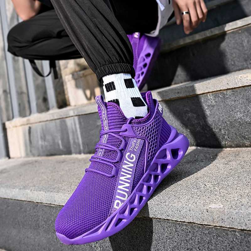 Fashionable purple running shoes for men outdoor breathable casual sports shoes for women trend coaches lightweight anti slip mens sports shoesW250320