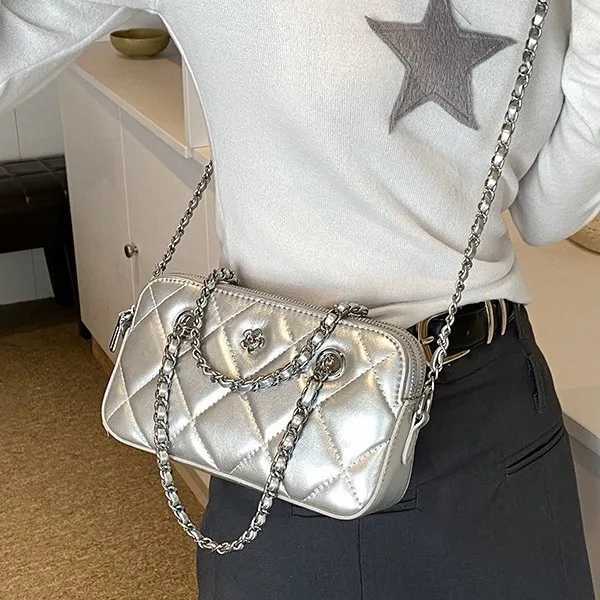 Xiaoxiangfeng Camellia Rhombus Crossbody Bag Womens 2024 New Fashion Versatile Shoulder Bag Commuter Handbag Y250319