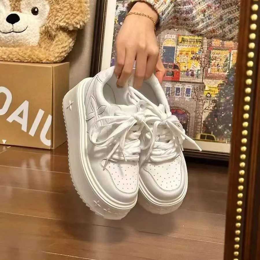 White Sneakers Women Off-white Shoes Designer Shoes Round Toe Platform Shoes Outdoor Causal Concise Sneakers for s SpringC250320
