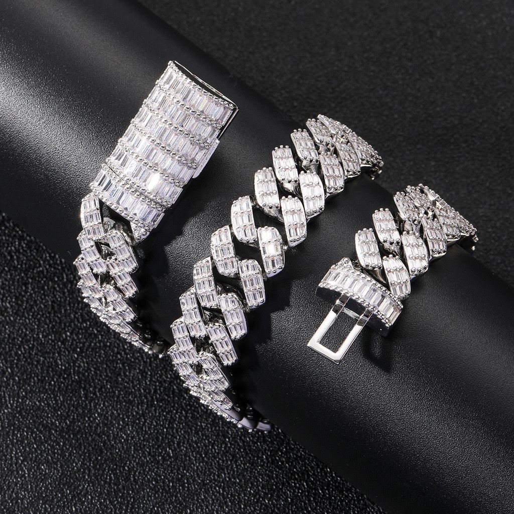 Personalized Hip Hop Cubic Zirconia Necklace Featuring VVS Grade Moissanite Stones & 20mm Cuban Link Chain