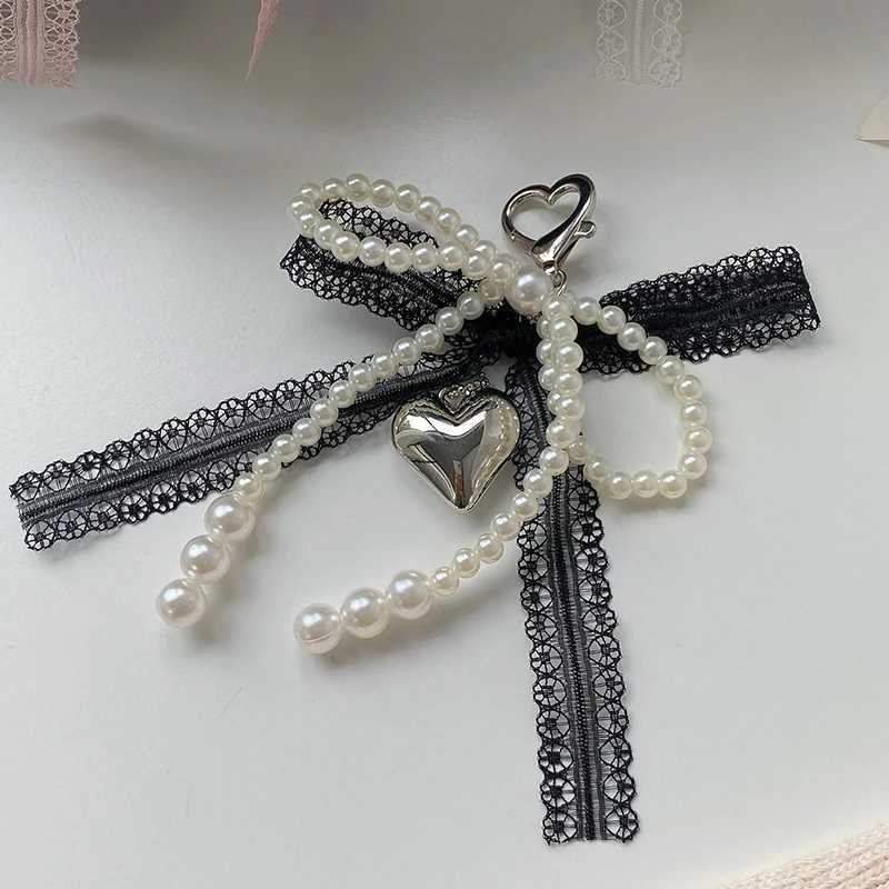 2024 New Sweet Pearl Bow Keychain Heart shaped Lace Pendant Car Keychain Korean Y2K Beauty Bag Pendant Accessories Gift 1PCXJ250319