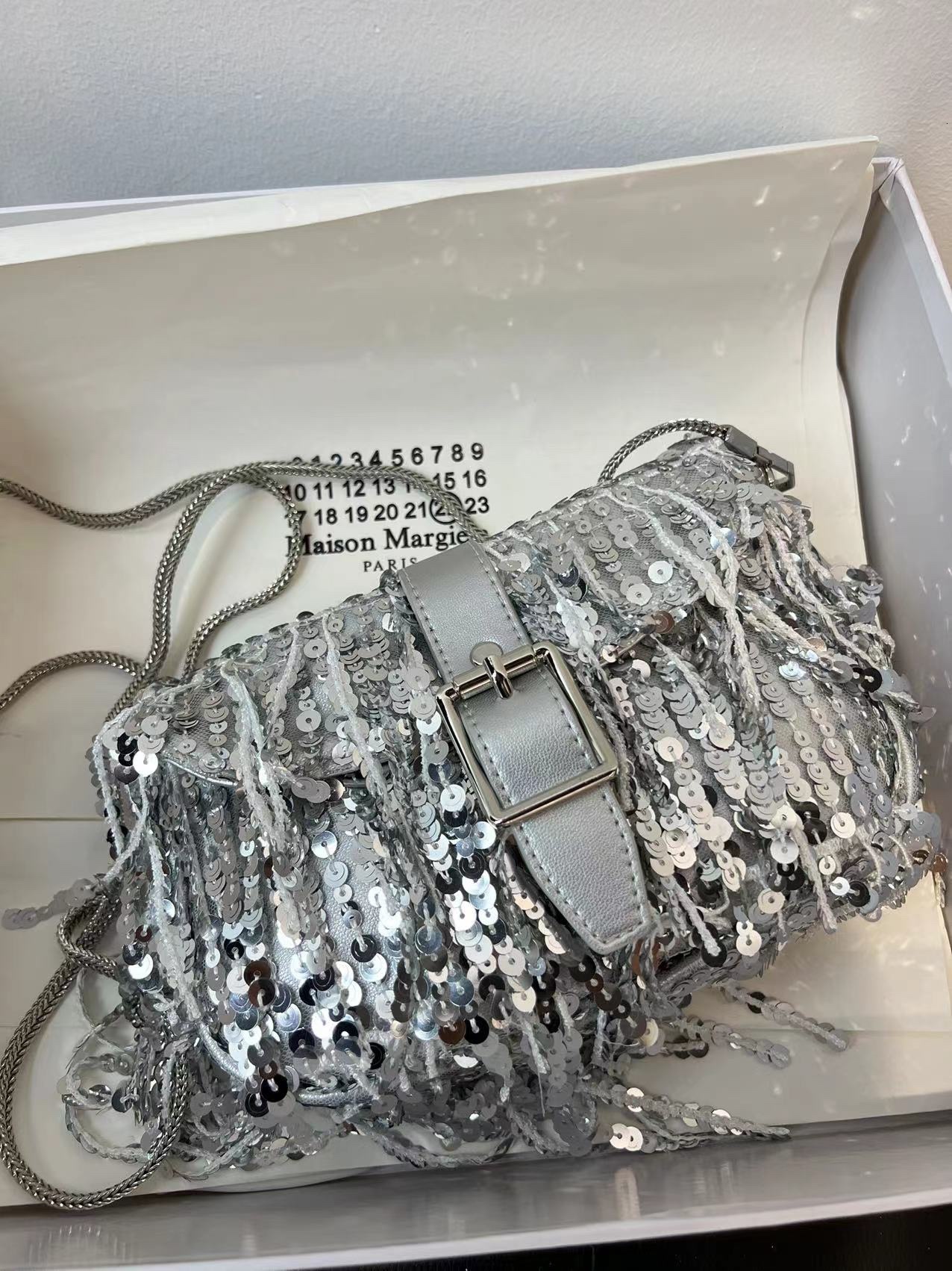 Ax508 Bead Sparkling Tassel Lock Small Square 2024 Spring/Summer New Xiaoxiang Style Fake Single Shoulder Crossbody Bag