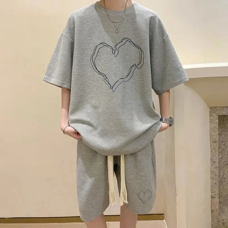 Korean fashion waffle mens summer short sleeved top sportswear tracking suit 2piece printing set 250317