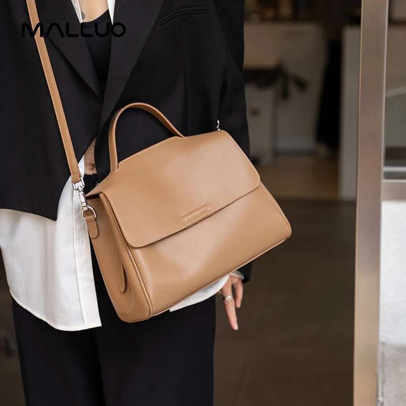 Women's Cowhide Genuine Leather Shoulder Bag Female Fashion Designer Handbags Ladies Commuting Large Capacity Bucket Bags