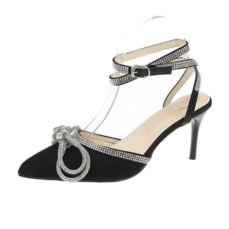 Banquet Dress White High H Elegant Temperament Dress Wedding Shoes Rhine Pointed Hollow Toe Sexy Sandals for Men Y250319