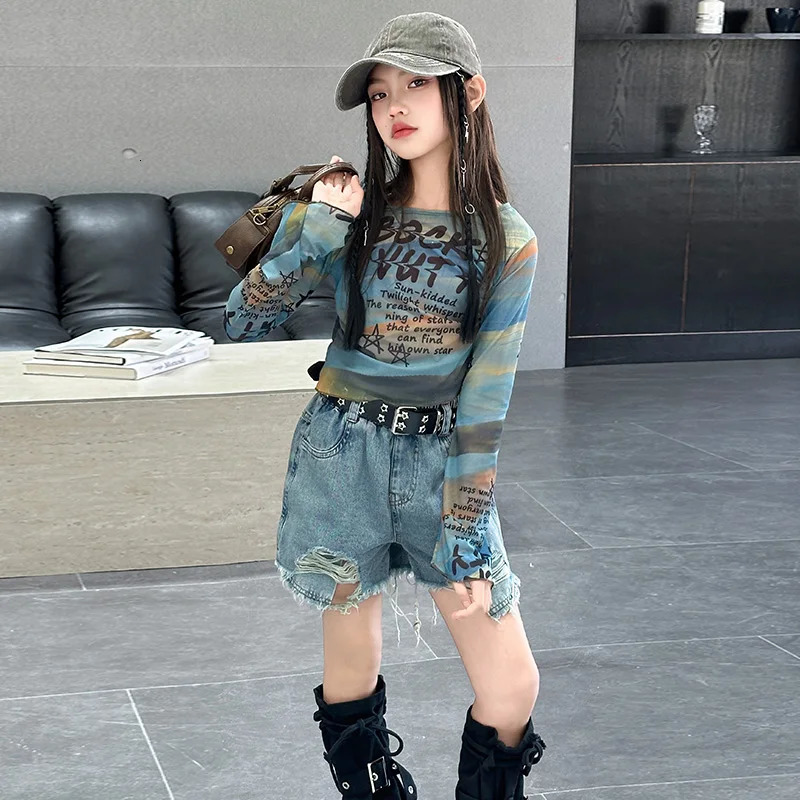 Childrens and Girls Hip Hop Clothing Set Long Sleeve Crop Top Cowboy Shorts Fashion Street Dance Stage 2PCS 250319