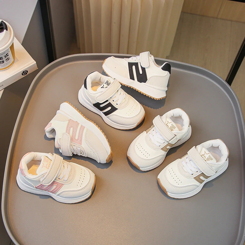 Childrens breathable sports shoes soft soled casual school boys and girls spring summer fashion 250319