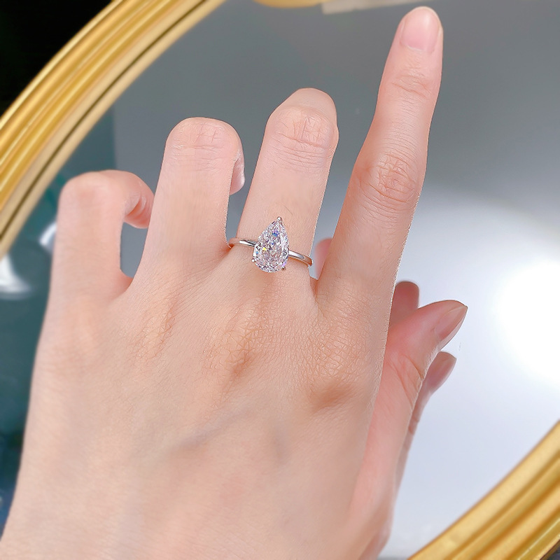 US Size 5-9 Sparkling Wedding Rings Ins Top Sell Simple Fine Jewelry Soild 100% 925 Sterling Silver Pear Cut White Moissanite Diamond Eternity Women B