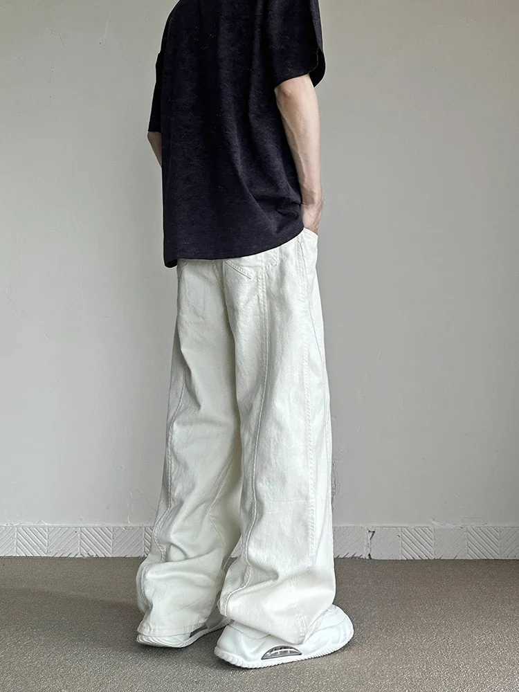 Mens Fashion Loose Harajuku White Jeans American Street Casual Straight Trouser Hip Hop Trendy Denim Pants Mens ClothingT250319