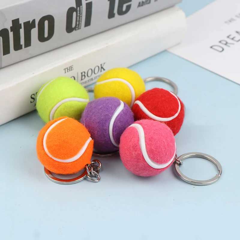 Cute sports mini metal tennis ball keychain 6-color pendant car keychain sports keychainXJ250319