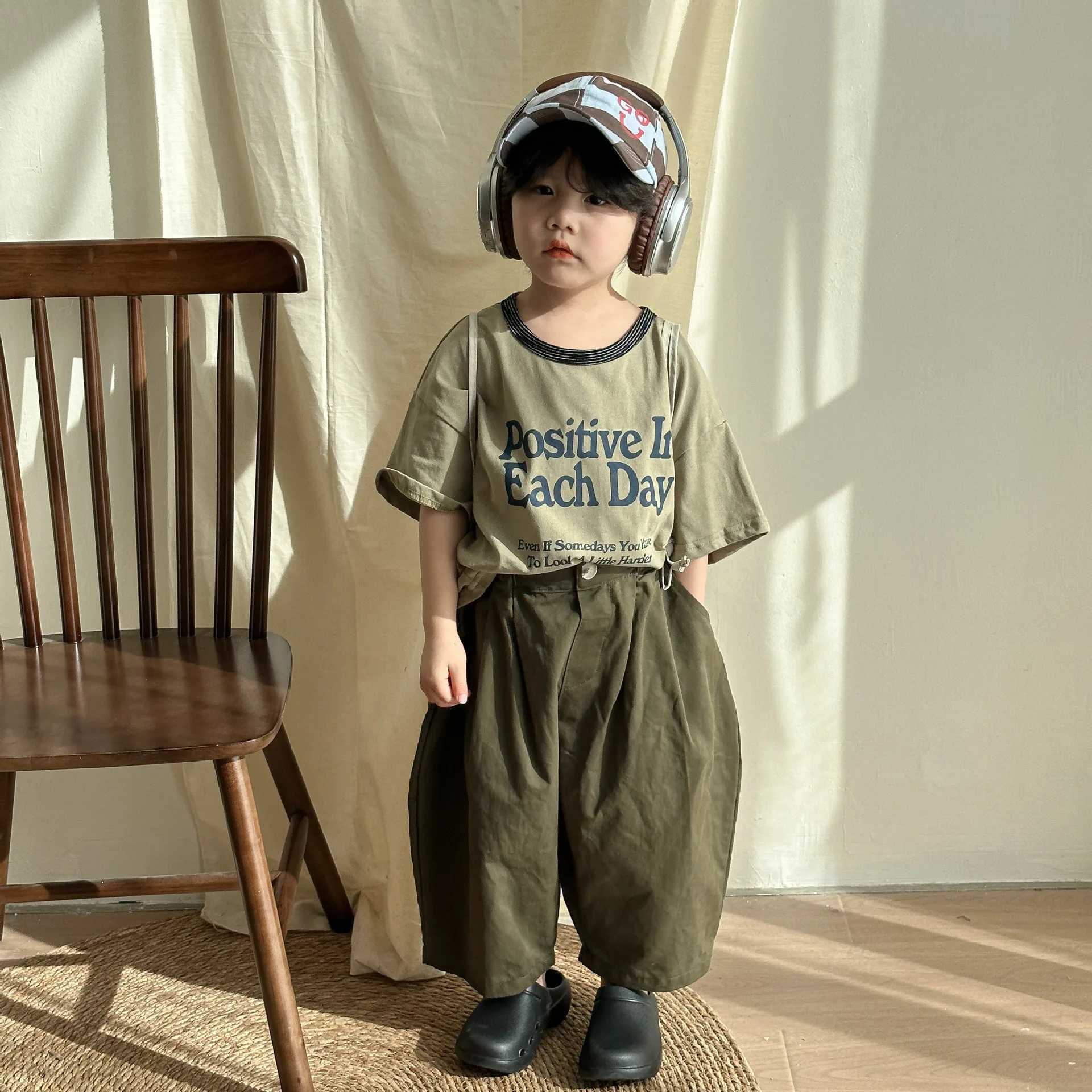 2024 Summer Loose Boys Letter Printed Short Sleeve T-shirt Girls Fashion Cotton T-shirt Childrens Casual Top Childrens T-shirtT250320