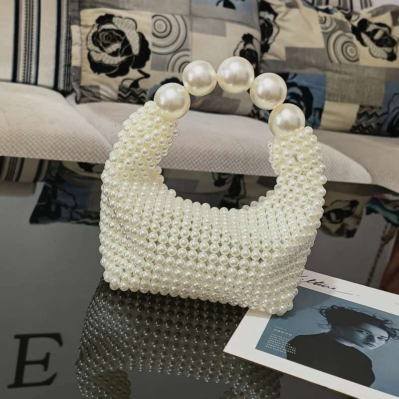 2023 Summer Women's Artificial Pearl Handbags Fashion Handwoven Beaded Dinner Designer Bag High Quality