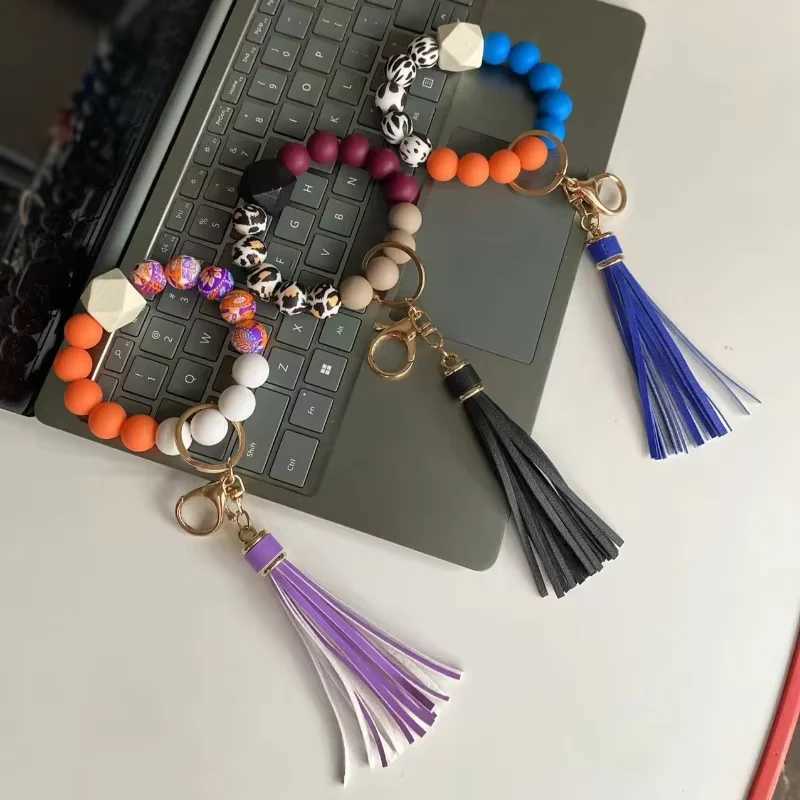 SilICONe Beads Key Chains With Tassel Wood Beads Keyring Multicolor Keychain Mobile Phone Wholesale Customized OrderXJ250319
