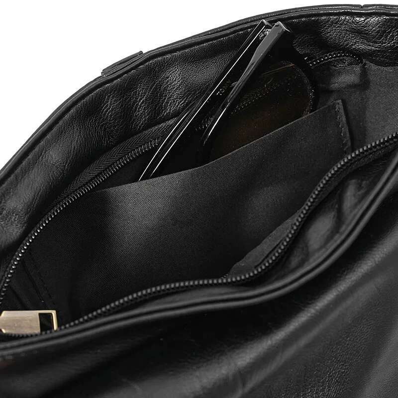 Fashion Rivet Men's Badge Saddle Men Chest Crossbody PU Leather Shoulder Bag Bolso