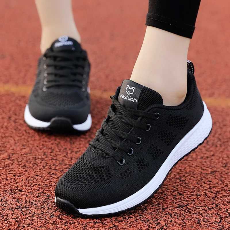 2024 Breathable Women Running Shoes Lightweight Non-slip Female Sports Shoes Outdoor Soft Womens Sneakers Lace Up Fashion TennisW250320