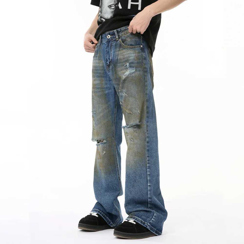 Retro Broken Harsh Wide Leg Denim Jeans Wear Hip Hop Spray Paint Printed Burst Jeans Mens Slim Trend 2025T250319