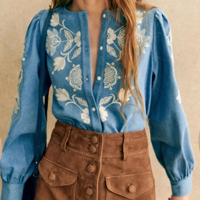 Autumn and Winter Fashionable Exquisite Embroidered Floral Button Straight Long-sleeved Cotton Denim Shirt 250319
