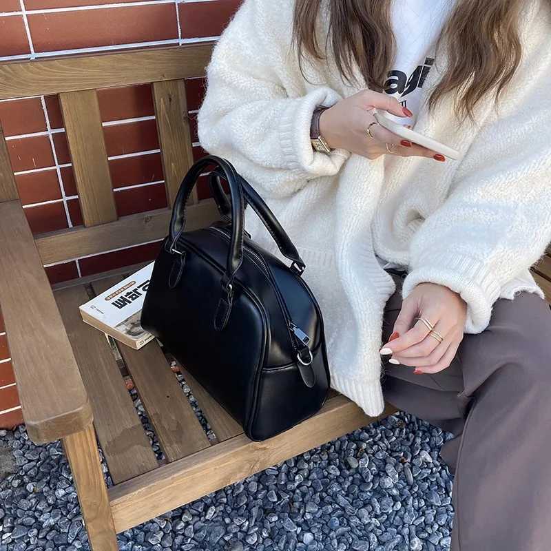 Vintage Solid Color Leather Crossbody Bags For Women Simple Quality Shoulder Messenger Bag Lady Handbags Female Elegant Purses Y250319