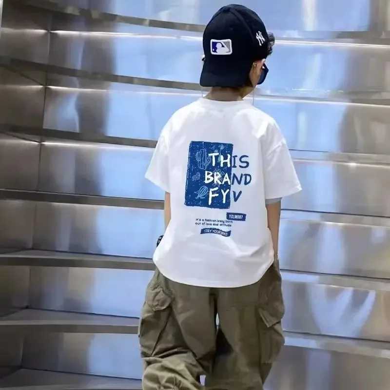 Summer childrens clothing printed T-shirt short sleeved top boys cotton T-shirt O-neck cool childrens fashion shirt free deliveryT250320