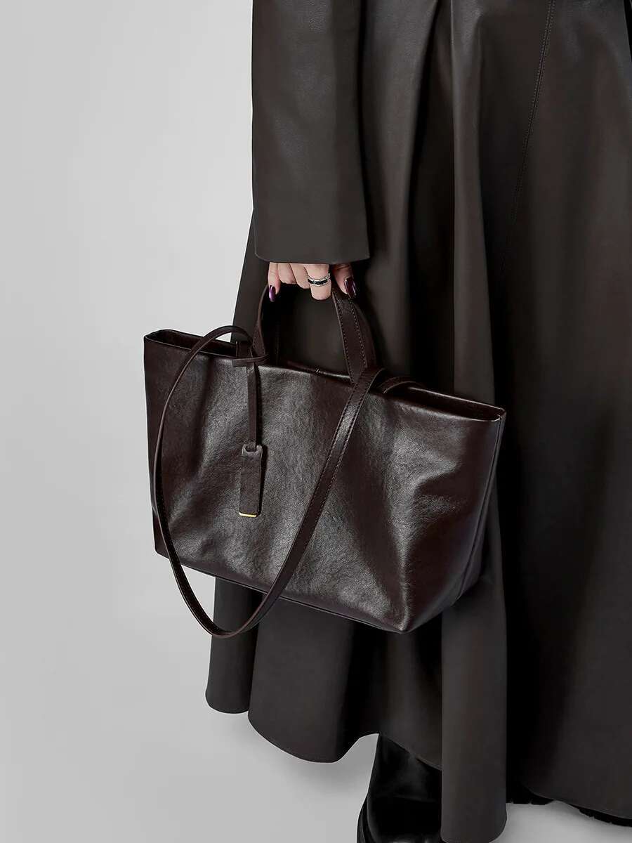 Woman Shoulder Soft Leather Large Capacity Square Fashion Tote Bag Korean Fashionable Handbag Shopping Underarm Bags